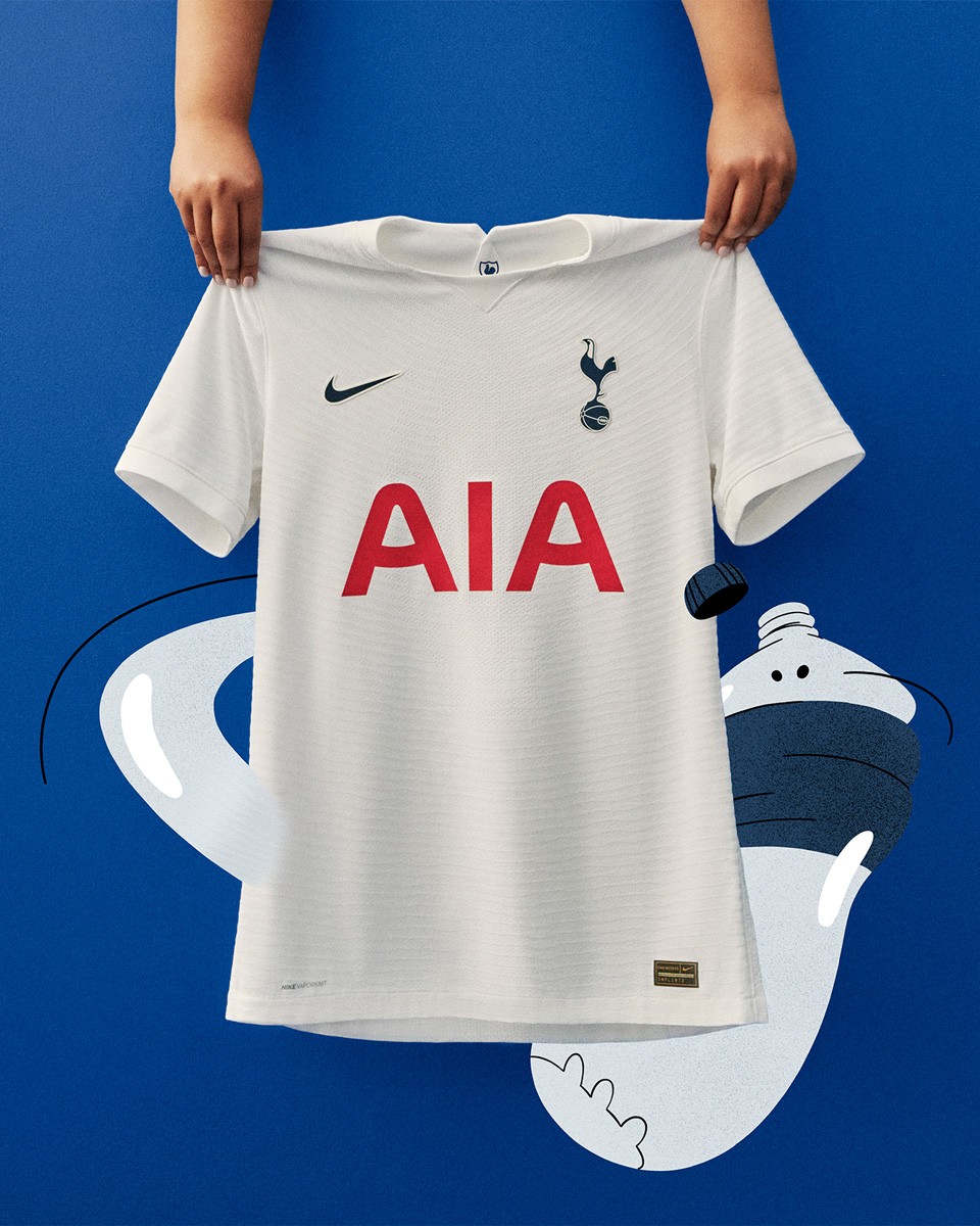 Tottenham Hotspur Home Jersey 2021/22.jpg