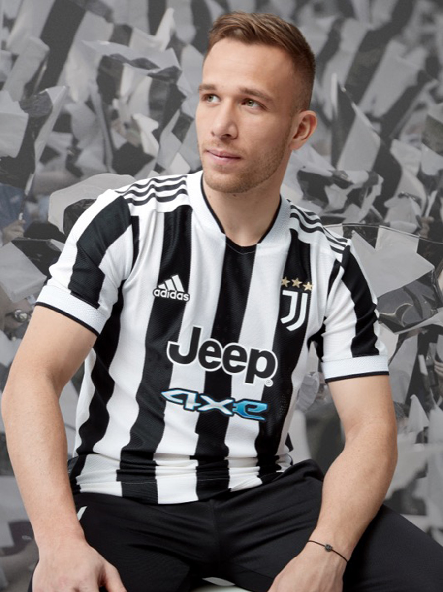 Juventus Home Jersey 2021/22.jpg