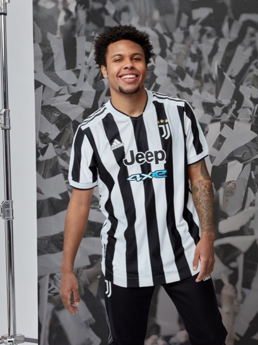 Juventus Home Jersey for men 2021/22.jpg